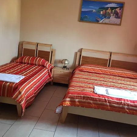 Hotel ekonomiczny Galery 2*