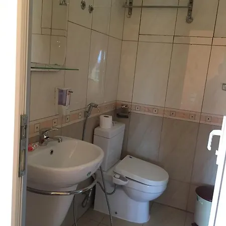 Galery Hotel ekonomiczny Durrës